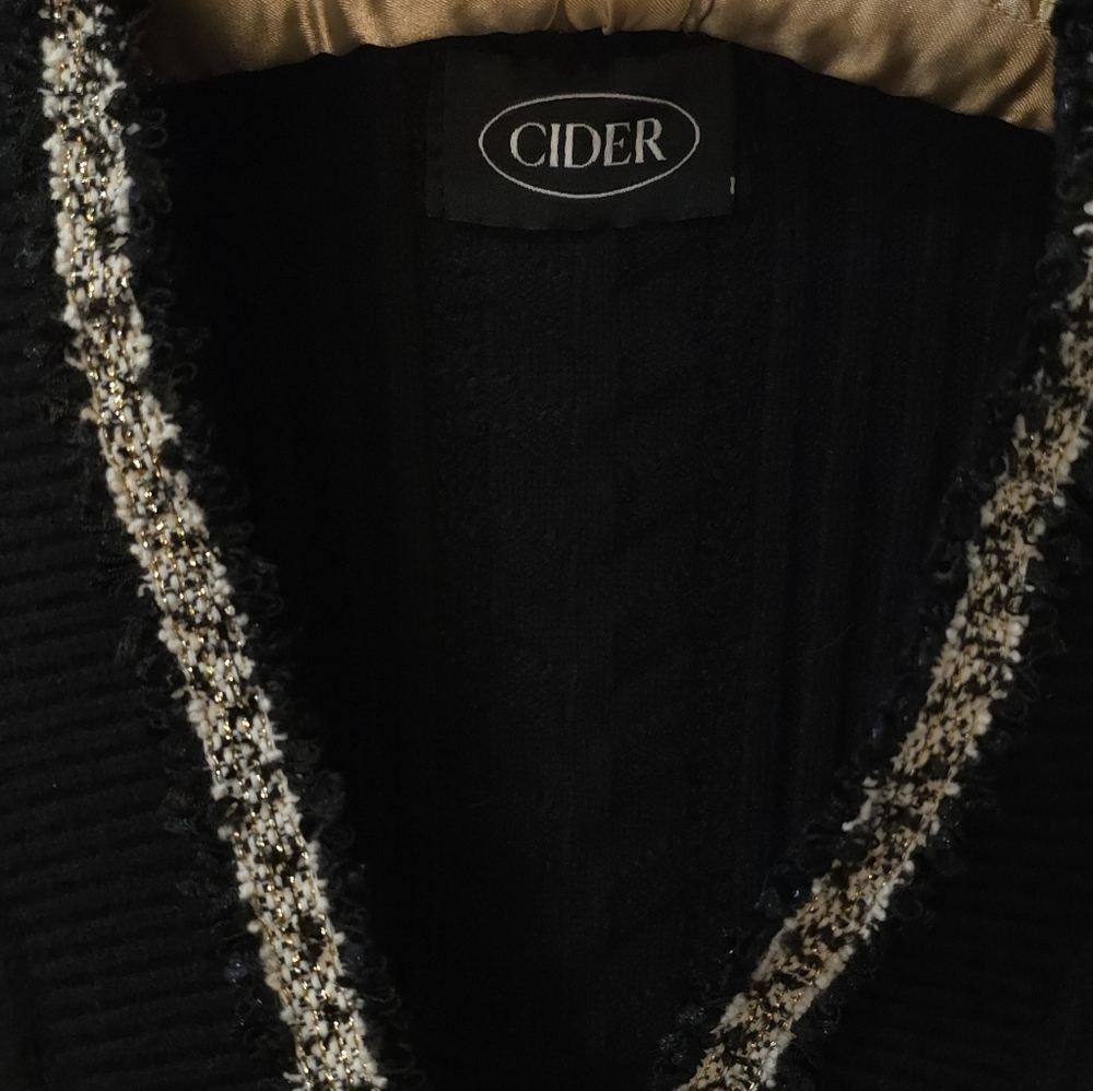 Cider Black Preppy Cable Knit Cardigan w/ Golden Trim & Buttons Size M - Picture 3 of 7